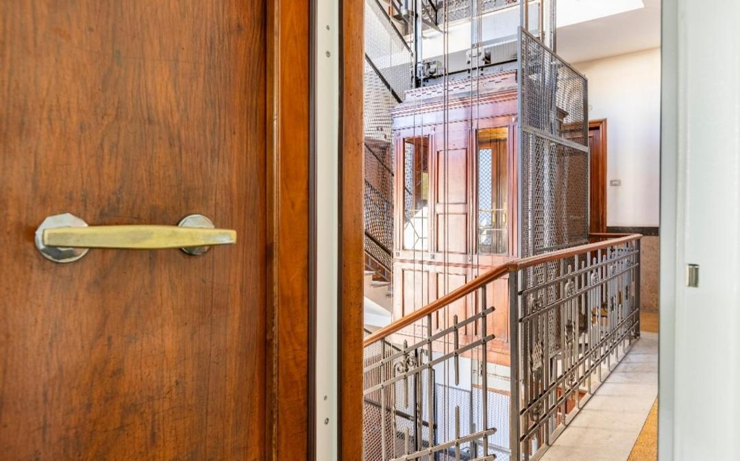 Azzurra Guest House Vaticano ローマ エクステリア 写真